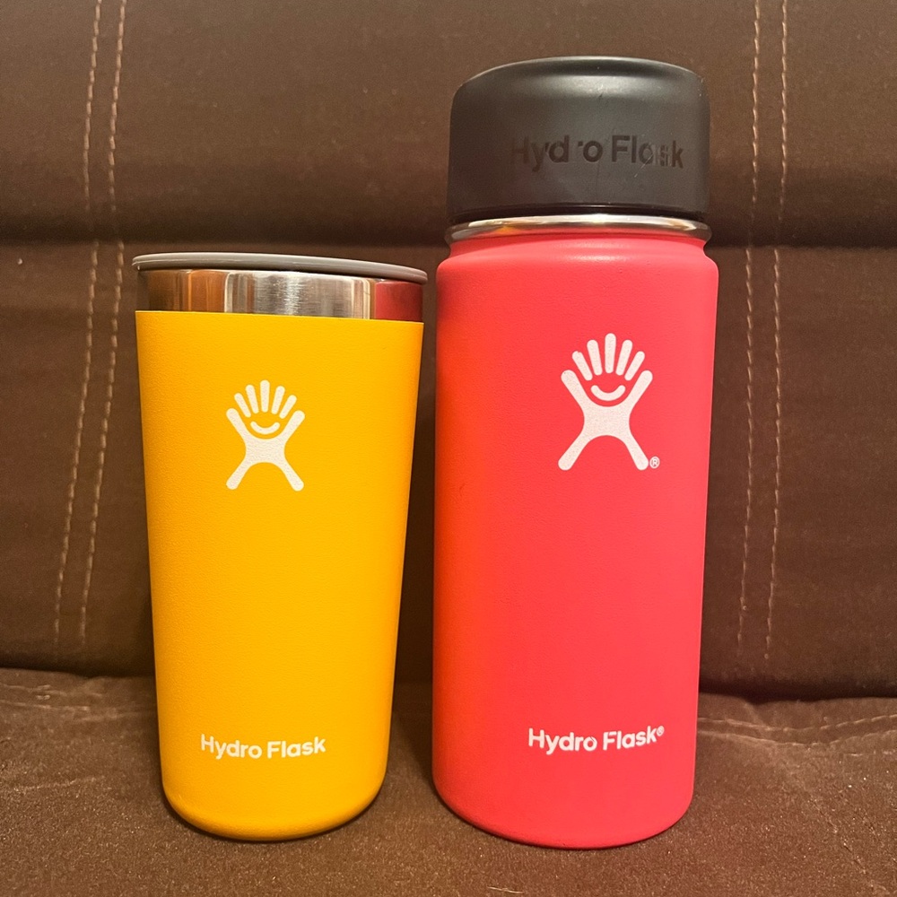 Two hydro flask cups both excellent condition